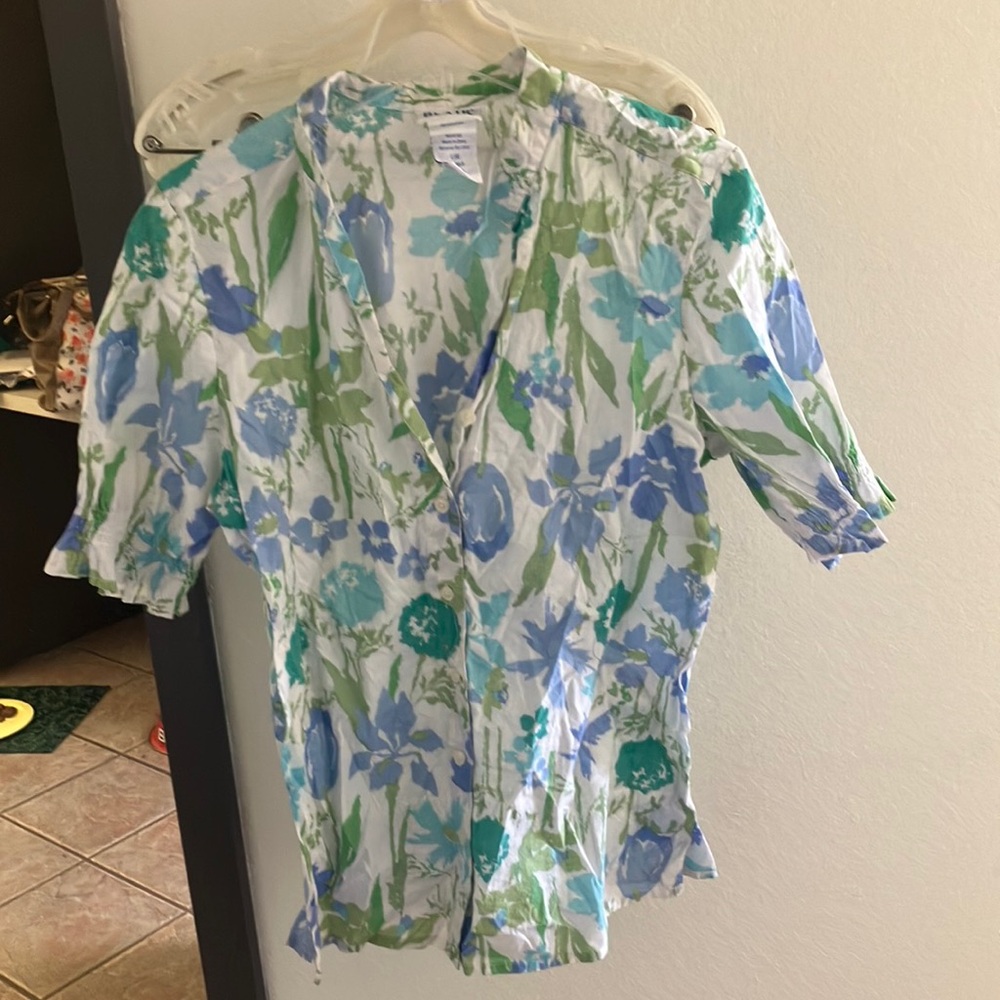 FINAL MARKDOWN Blair summer blouse large